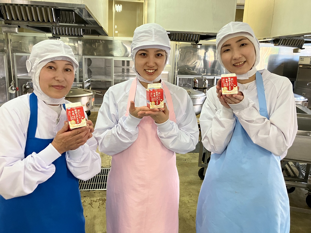 学校給食(牛乳)の画像